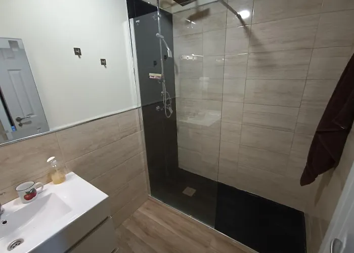 La Nina En Valles Pasiegos *